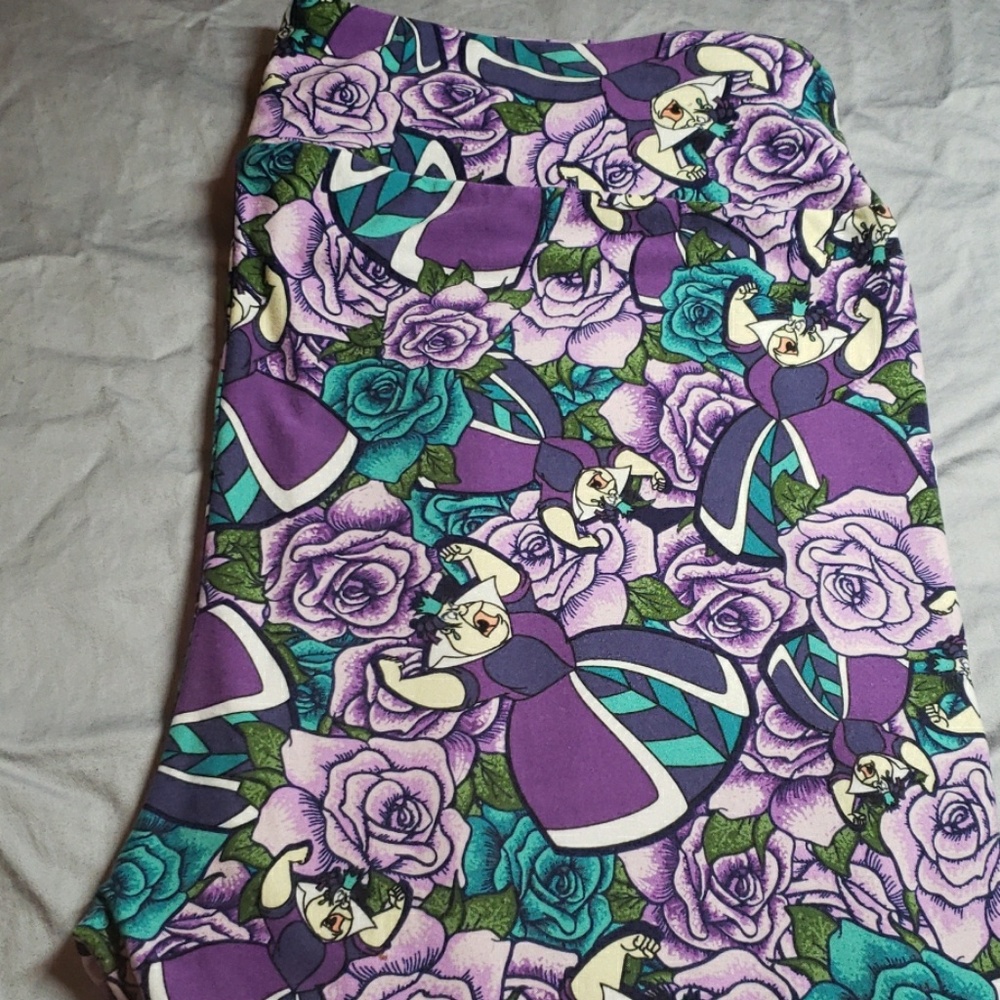 LulaRoe Disney TC leggings